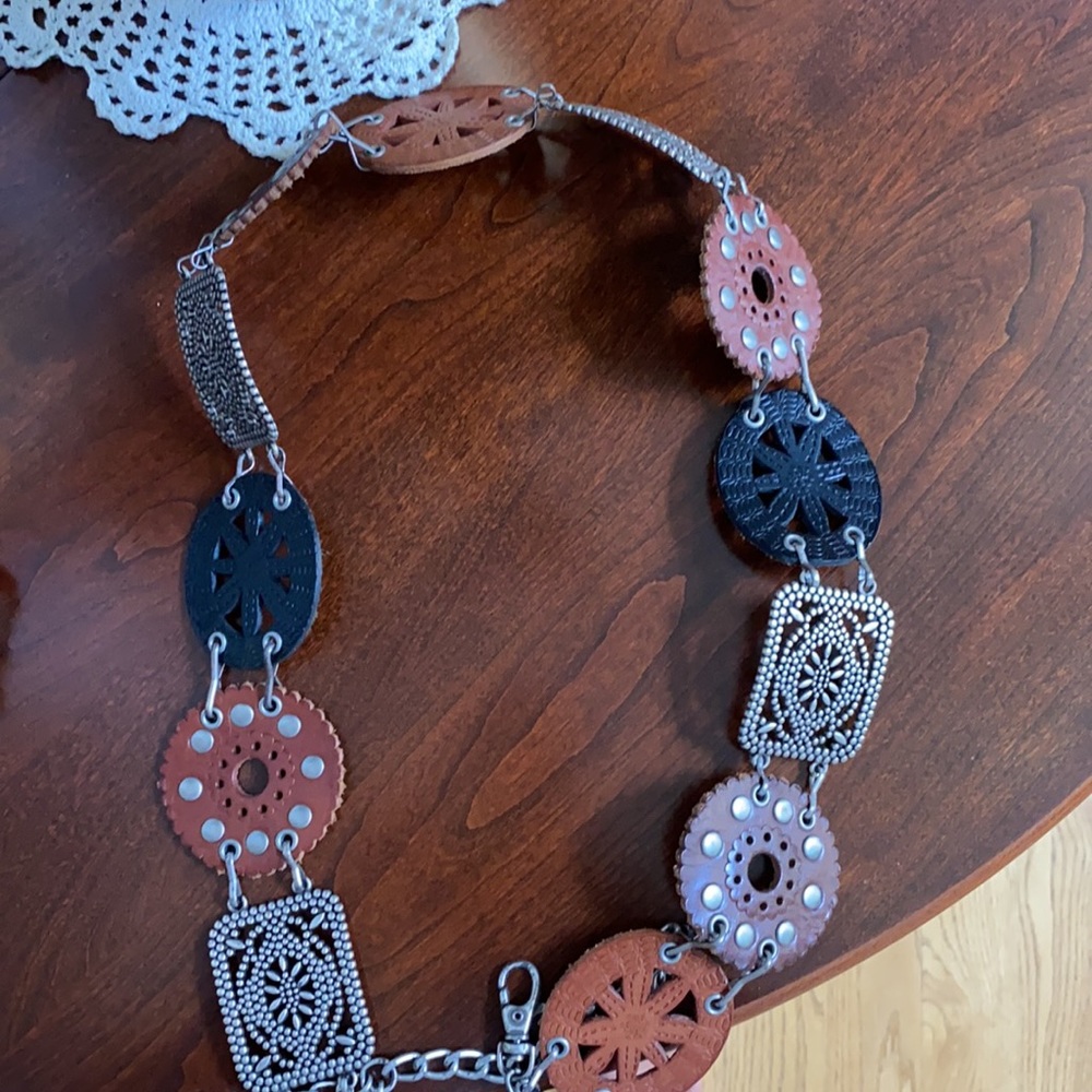 Leather accessory belt